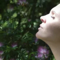 The Difference Between Meditation and Mindfulness Explained